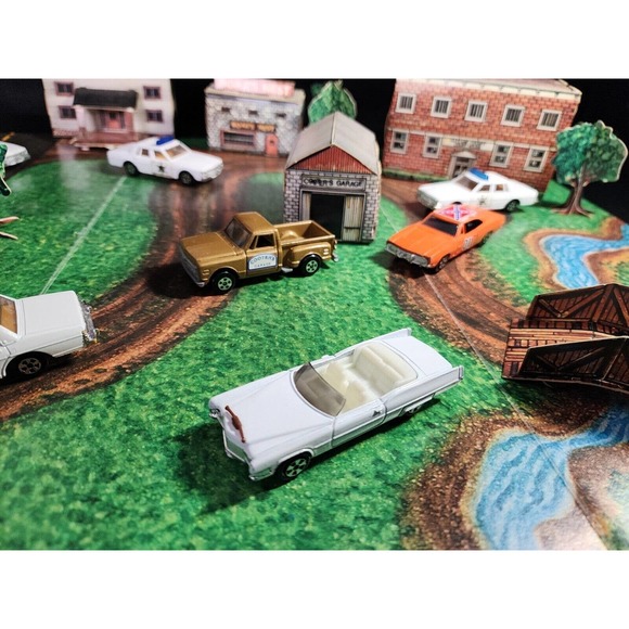 ERTL 1816 Dukes Of Hazzard Play Set 1981 RARE General Lee Complete 4 BONUS Cars - Picture 7 of 13